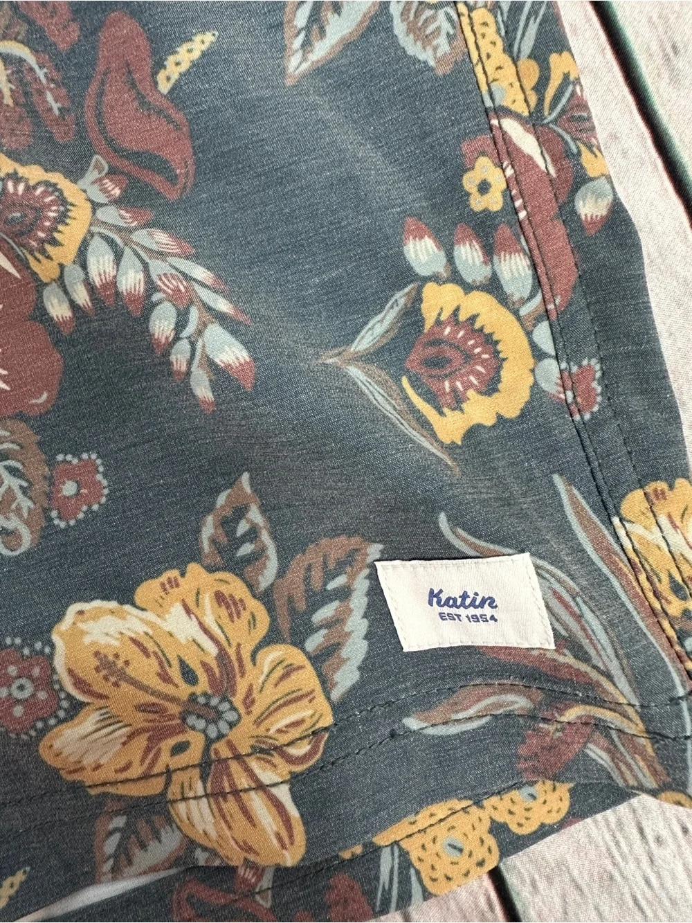 Katin Mallow Hybrid Trunks in a tropical floral print size 34
